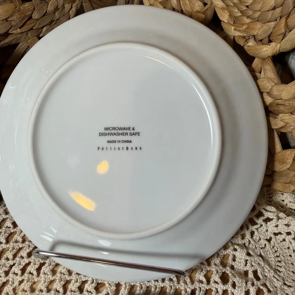 Pottery Barn Palm Tree Salad Plates Set of 4 Botanical Tropical Green White